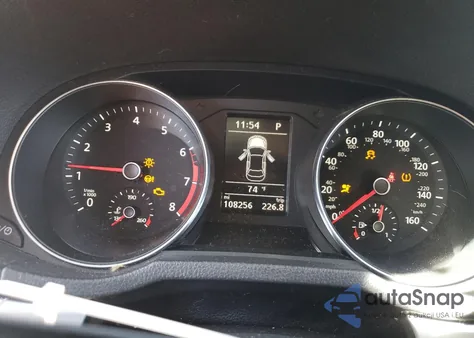 2017 Volkswagen Passat S z USA, uszkodzony, nr VIN 1VWAT7A3XHC053602